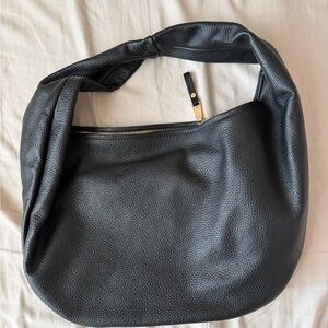 Alva Shoulder Bag Leather Black